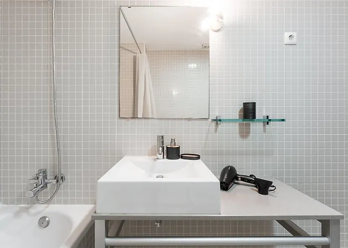 Guestready - Cosy With Balcony Lejlighed *