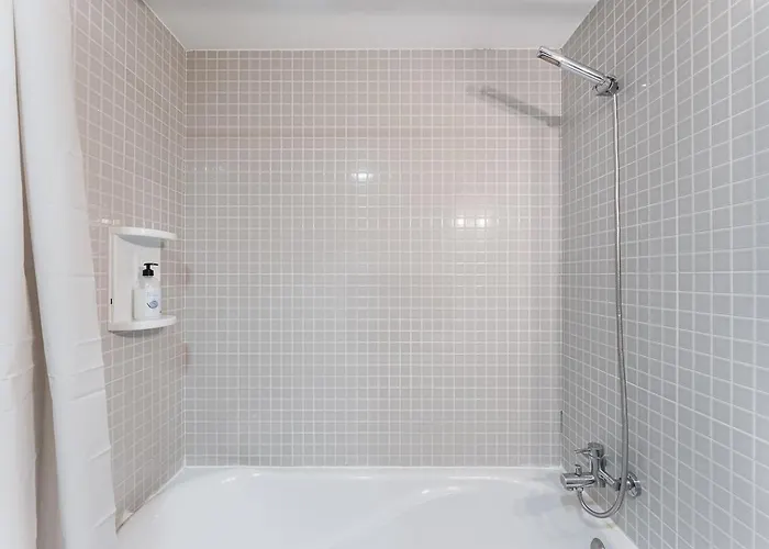 Lejlighed Guestready - Cosy With Balcony Aveiro